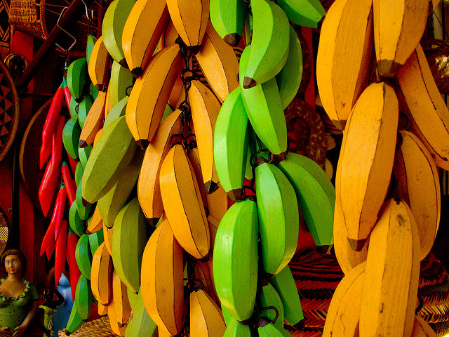 <a title="Colored Bananas" href="https://flickr.com/photos/cleberquadros/3834587963">Colored Bananas</a> flickr photo by <a href="https://flickr.com/people/cleberquadros">Cleber Quadros</a> shared under a <a href="https://creativecommons.org/licenses/by-nc/2.0/">Creative Commons (BY-NC) license</a> </small>